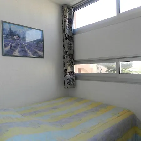 Bormes-les-mimosas, 3 Pieces, 7 Personnes - Fr-1-251-608